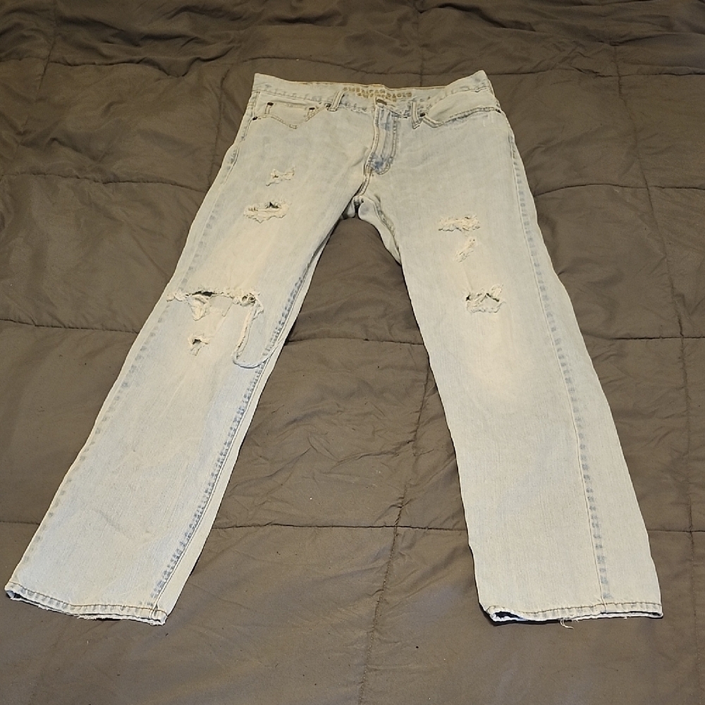 Men's American Eagle Outfitters Distressed Blue Jeans Straight Leg Size 33×34